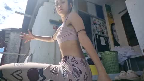 karoline uwu online show from January 2026 05:39:01 PM