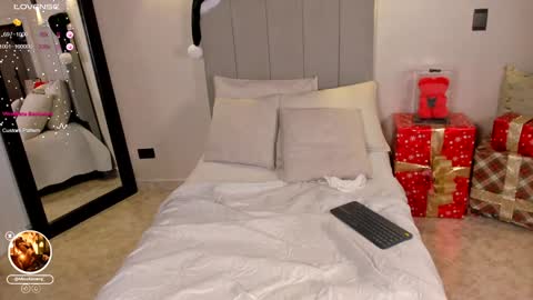 Snapshot of _miss_kimm chatting on December 2024 03:12:02 PM kimberley cruz online show from December 2024 03:12:02 PM
