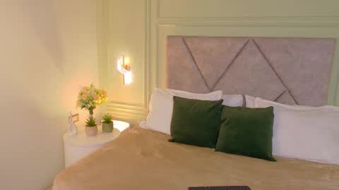 Snapshot of _miss_kimm chatting on February 2026 11:22:01 AM kimberley cruz online show from February 2026 11:22:01 AM