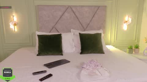 Snapshot of _miss_kimm chatting on March 2026 12:54:02 PM kimberley cruz online show from March 2026 12:54:02 PM