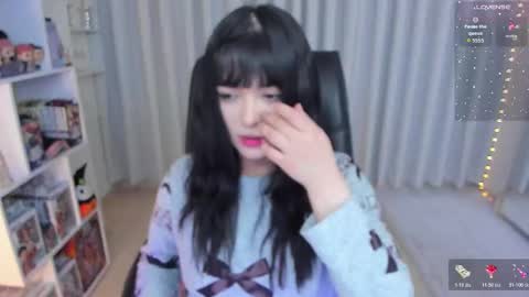 Snapshot of _misshoneyxx chatting on November 2025 03:28:02 AM Hanna Idependent Model online show from November 2025 03:28:02 AM