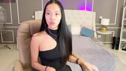 Snapshot of _miura_ chatting on October 2025 01:15:02 AM MIURA online show from October 2025 01:15:02 AM