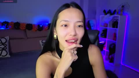 Snapshot of _miura_ chatting on October 2025 01:19:02 AM MIURA online show from October 2025 01:19:02 AM