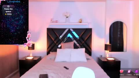 mizuki  online show from March 2026 03:08:01 PM