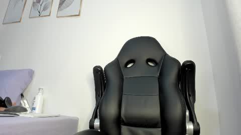 _molly_rosse_ online show from June 2026 12:51:02 PM