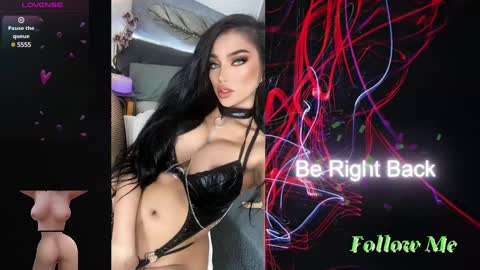 Snapshot of _morganmoore_ chatting on December 2024 08:58:02 PM MORGAN KEEP ON FOLLOWING online show from December 2024 08:58:02 PM
