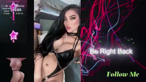 Snapshot of _morganmoore_ chatting on September 2025 05:01:02 AM MORGAN KEEP ON FOLLOWING online show from September 2025 05:01:02 AM