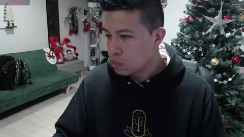 Snapshot of _mr_panda_ chatting on December 2025 02:09:02 AM Panda online show from December 2025 02:09:02 AM