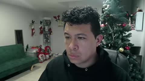 Snapshot of _mr_panda_ chatting on December 2025 06:20:02 AM Panda online show from December 2025 06:20:02 AM
