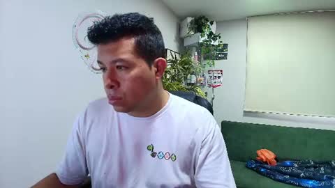 Snapshot of _mr_panda_ chatting on June 2026 10:30:01 PM Panda online show from June 2026 10:30:01 PM