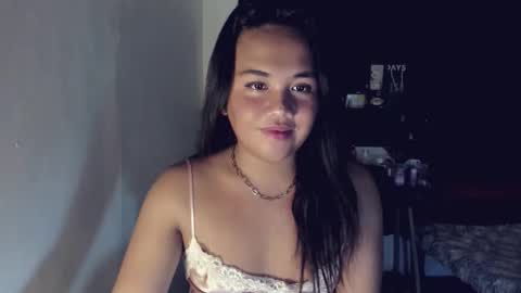 Snapshot of _mslibaylibay_ chatting on March 2026 11:21:02 PM Angel online show from March 2026 11:21:02 PM