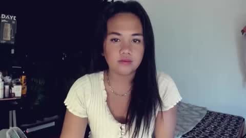 Snapshot of _mslibaylibay_ chatting on April 2026 11:05:02 PM Angel online show from April 2026 11:05:02 PM