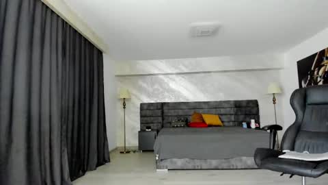 Snapshot of _myaa chatting on February 2025 07:45:01 AM Maya online show from February 2025 07:45:01 AM