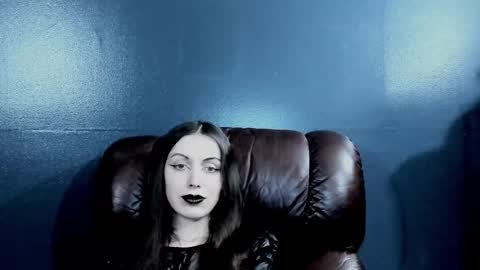 _naamah online show from October 2025 06:43:01 PM