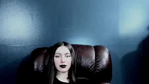 _naamah online show from October 2025 06:07:02 PM