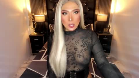 Snapshot of _natashacooper_ chatting on April 2026 02:52:02 PM _natashacooper_ online show from April 2026 02:52:02 PM
