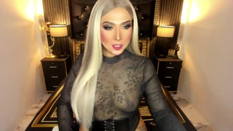 Snapshot of _natashacooper_ chatting on May 2026 07:24:02 AM _natashacooper_ online show from May 2026 07:24:02 AM