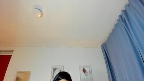 Snapshot of _nathaliesex chatting on January 2025 03:12:01 AM independent model natha online show from January 2025 03:12:01 AM