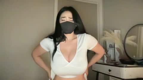 naty19 online show from June 2026 10:54:01 PM