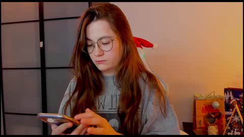 Snapshot of _nemalkovamia chatting on January 2025 03:07:01 AM Mia with a big heart online show from January 2025 03:07:01 AM