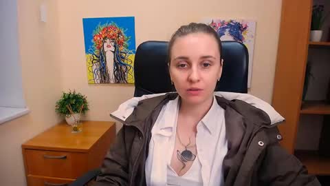 Nica online show from March 2025 01:49:01 PM