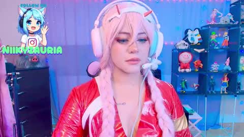 niiky online show from November 2025 10:47:02 AM