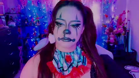 niiky online show from May 2026 04:00:01 PM