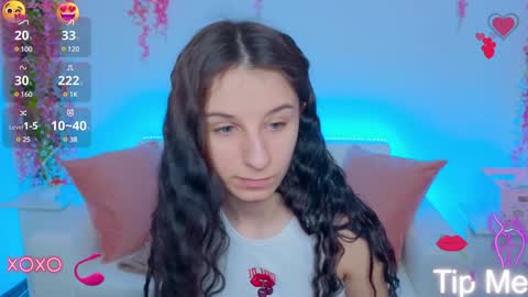 Snapshot of _nika_kik chatting on January 2025 12:06:02 PM Nika online show from January 2025 12:06:02 PM