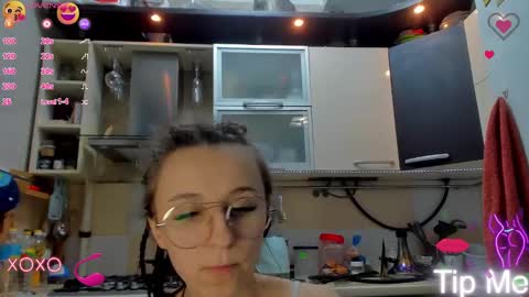 Snapshot of _nika_kik chatting on March 2025 09:45:02 PM Nika online show from March 2025 09:45:02 PM