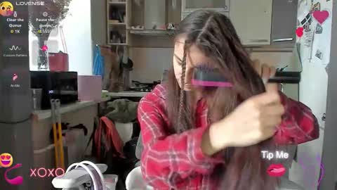 Snapshot of _nika_kik chatting on October 2025 12:46:02 PM Nika online show from October 2025 12:46:02 PM