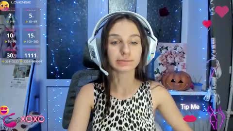 Snapshot of _nika_kik chatting on October 2025 02:31:01 PM Nika online show from October 2025 02:31:01 PM