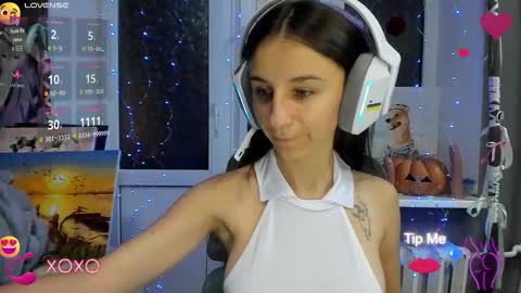 Snapshot of _nika_kik chatting on November 2025 08:55:01 PM Nika online show from November 2025 08:55:01 PM