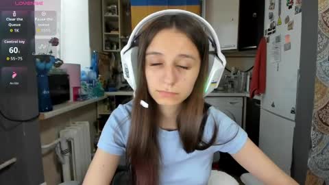 Nika online show from May 2026 03:31:02 PM