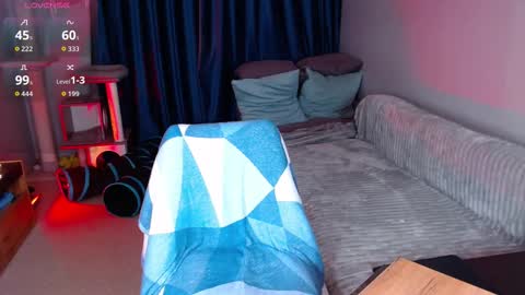 Snapshot of _oh_and_ah_ chatting on September 2025 05:26:02 PM Vegan girl online show from September 2025 05:26:02 PM