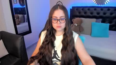 Snapshot of _oliviajoness chatting on March 2026 12:08:01 PM Olivia jones online show from March 2026 12:08:01 PM