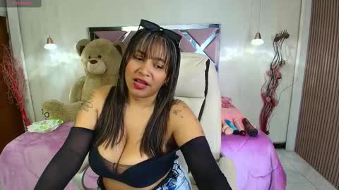 Snapshot of _pamela_ebony chatting on September 2025 08:20:02 PM pamela online show from September 2025 08:20:02 PM