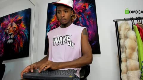 Snapshot of _pantera_09 chatting on December 2024 04:09:01 AM Kevin online show from December 2024 04:09:01 AM