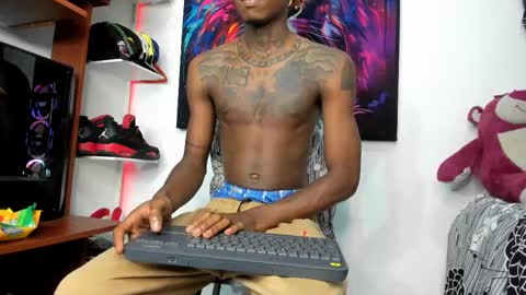 Snapshot of _pantera_09 chatting on February 2025 11:01:02 AM Kevin online show from February 2025 11:01:02 AM