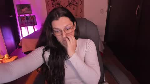 violeta ig  online show from April 2026 03:41:01 AM