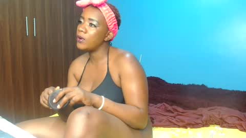 Snapshot of _peach_p chatting on January 2025 11:17:01 AM Peach online show from January 2025 11:17:01 AM