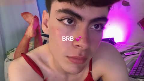 Snapshot of _peachyboy chatting on July 2026 04:16:01 AM esteban online show from July 2026 04:16:01 AM