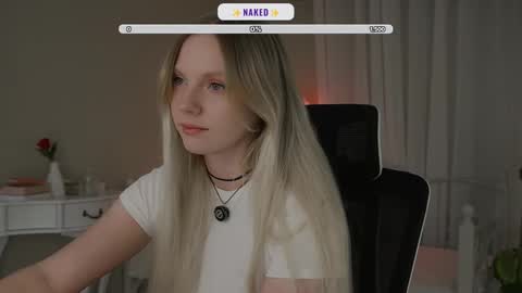 Viktoria online show from October 2025 01:35:01 AM