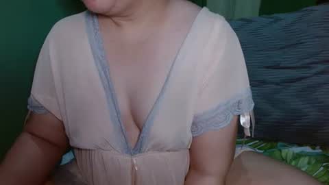 Pinaylovelybum online show from February 2026 01:13:01 AM