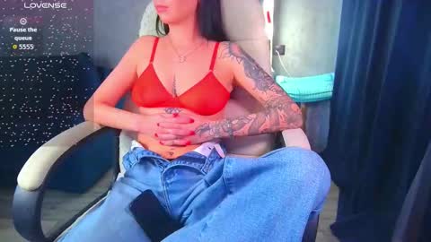 Ilona online show from March 2026 05:23:01 AM