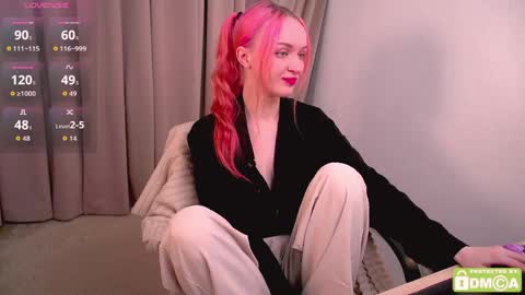 Maisie online show from May 2026 02:23:01 PM