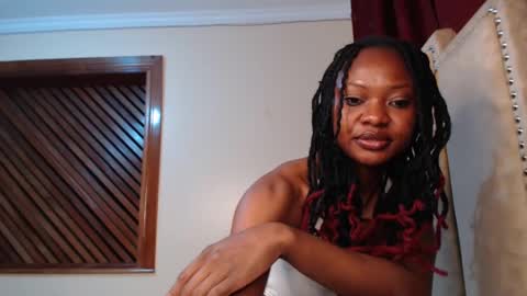 pixie online show from February 2025 07:31:02 PM