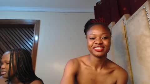pixie online show from February 2025 09:06:02 PM