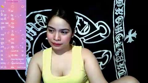 Snapshot of _preciousmoira chatting on July 2026 01:29:02 AM _preciousmoira online show from July 2026 01:29:02 AM