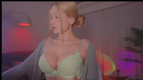 Eva online show from July 2026 10:42:02 PM