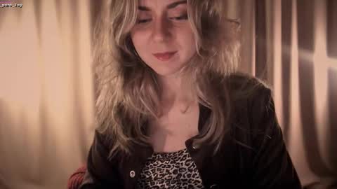 Snapshot of _pure_joy chatting on October 2025 07:56:01 PM Joy online show from October 2025 07:56:01 PM